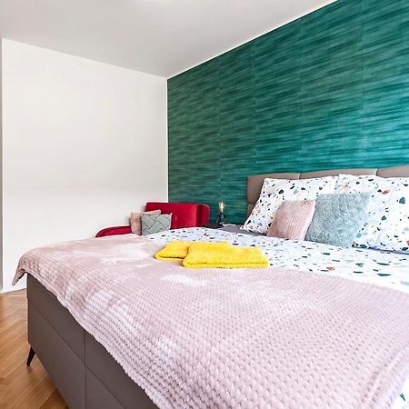 Popular Location / Street View / 4 Ppl / Netflix Lejlighed Prag Eksteriør billede